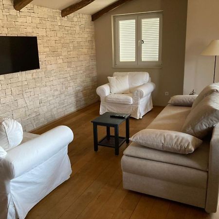 Dachgeschoss-Apartment "Andemi" In Istrien Novigrad  Luaran gambar