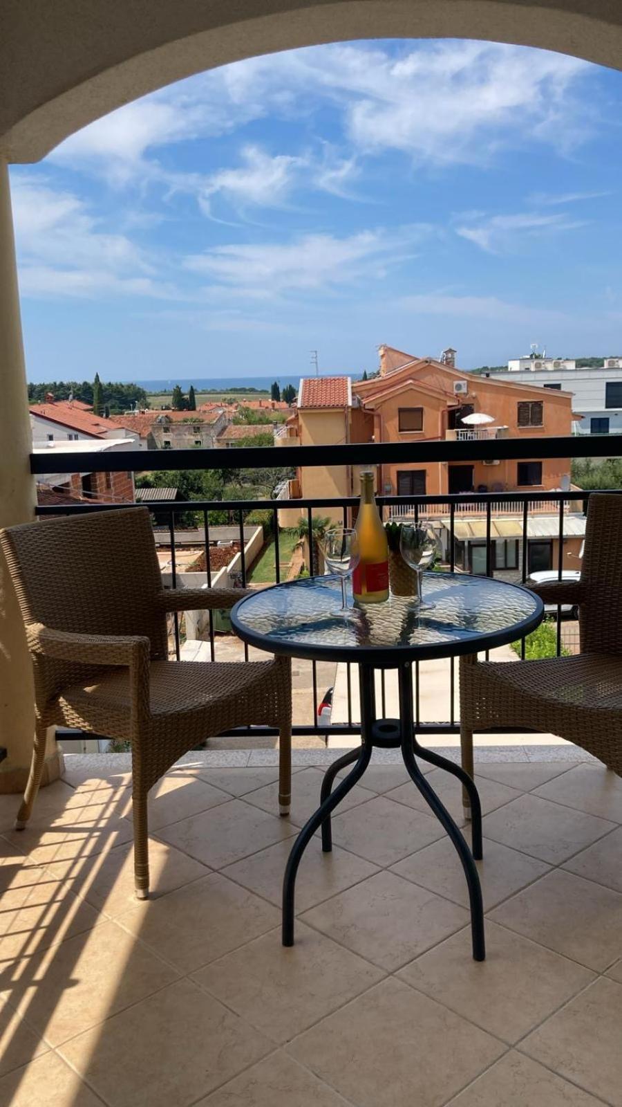 Dachgeschoss-Apartment "Andemi" In Istrien Novigrad  Luaran gambar